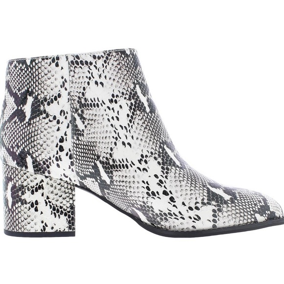 Seychelles Chaparral Ankle Bootie New $150 - Picture 2 of 9